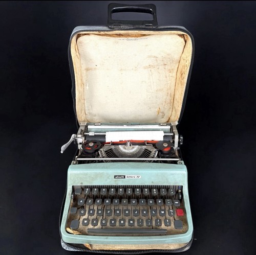 Machine écrire olivetti - machine, à