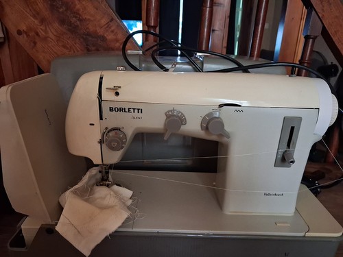 Machine oudre ancienne - machine,